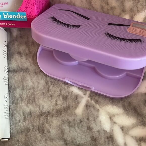 Makeup beauty brushes & storage cases holders - Picture 3 of 6